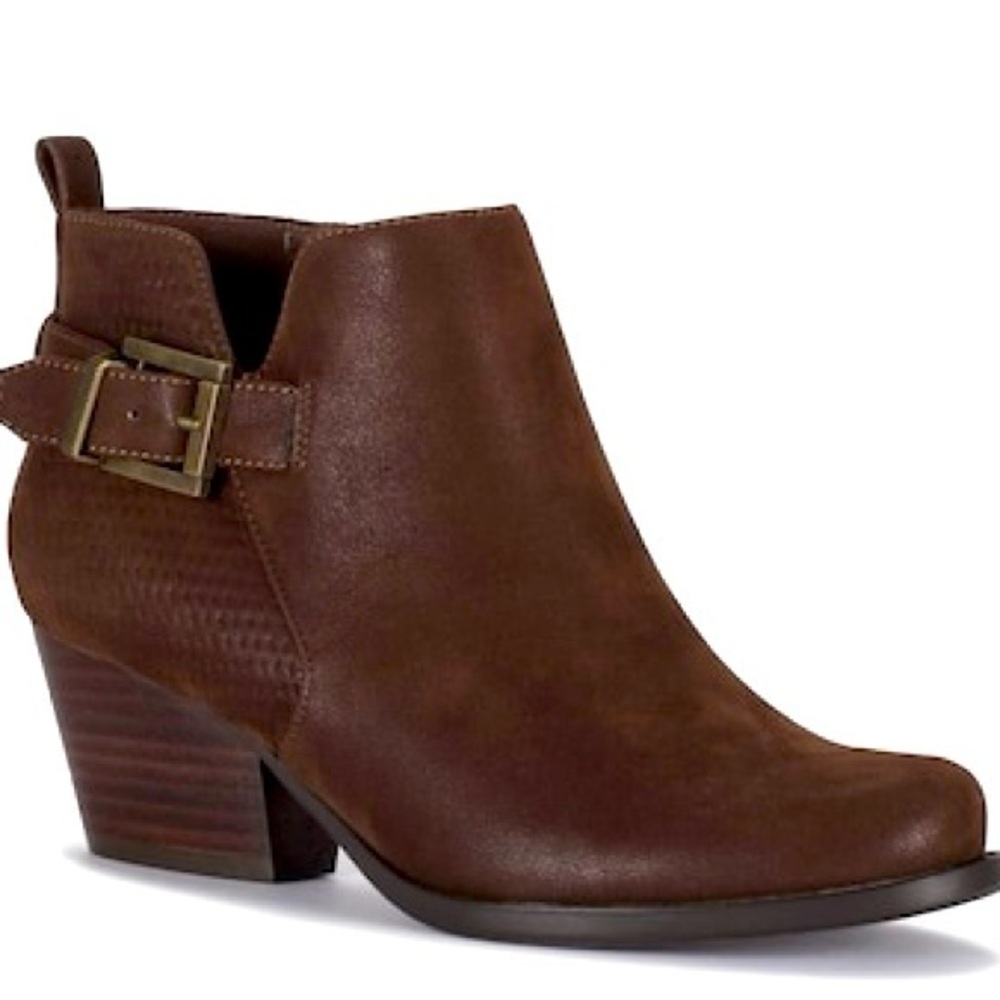 BARETRAPS “Rudy”Bootie Alligator Embossed Zippered Ankle Boots Like New Size 7.5